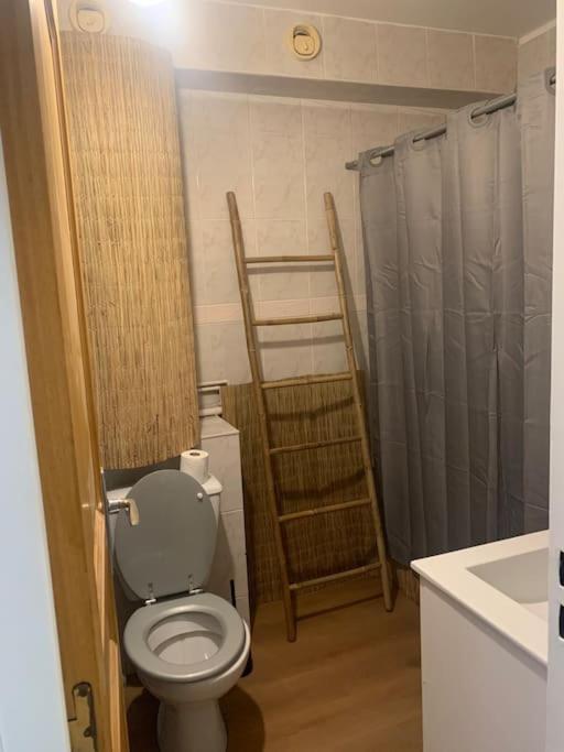Appartement Cosy Climatise Proche Plage ลา กร็องเดอ-ม็อต ภายนอก รูปภาพ
