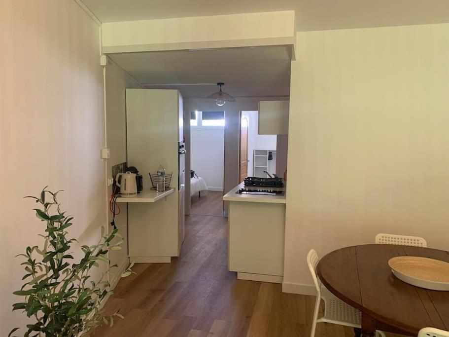 Appartement Cosy Climatise Proche Plage ลา กร็องเดอ-ม็อต ภายนอก รูปภาพ